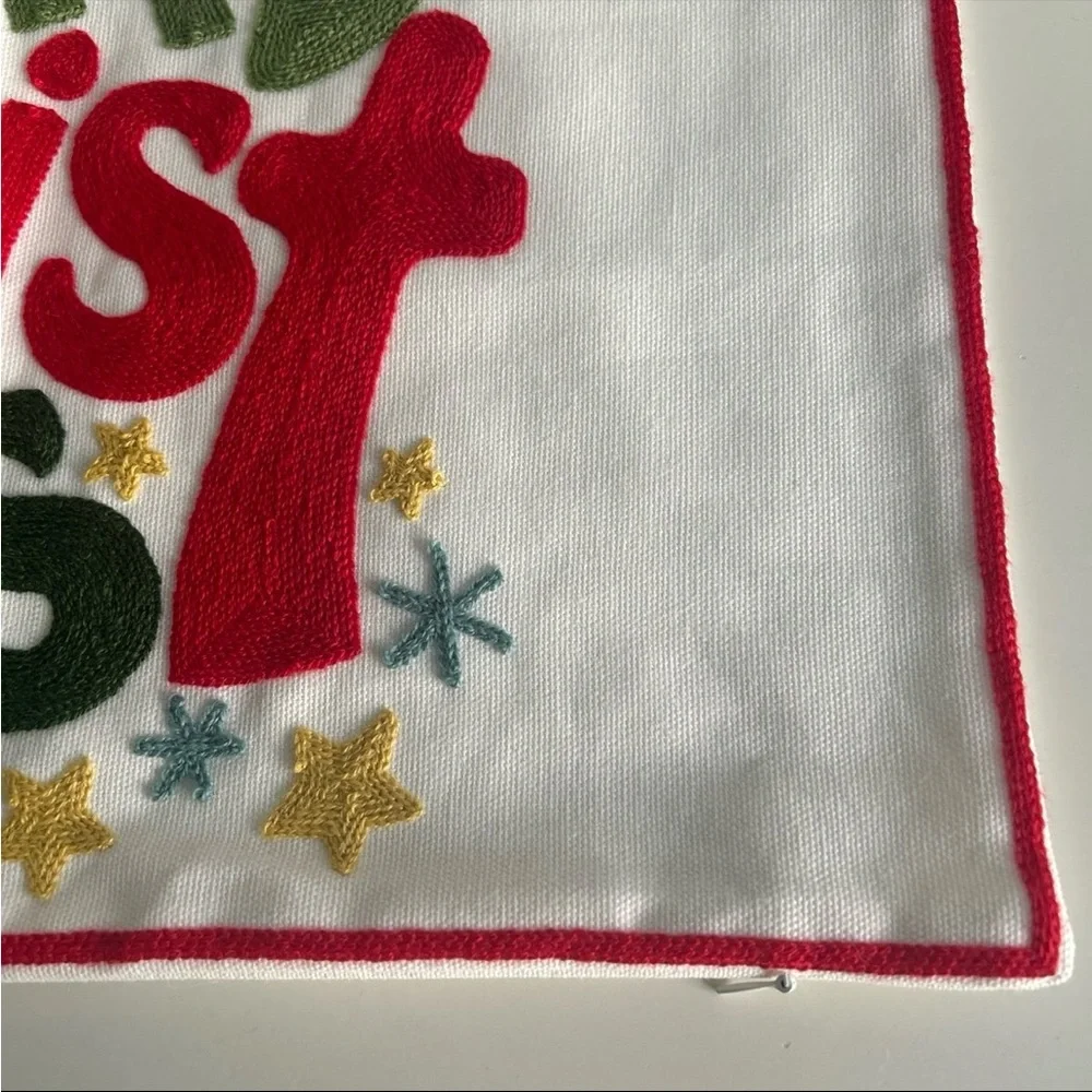 NEW Merry Christmas Embroidered Decorative Throw Pillow Covers Set of 2